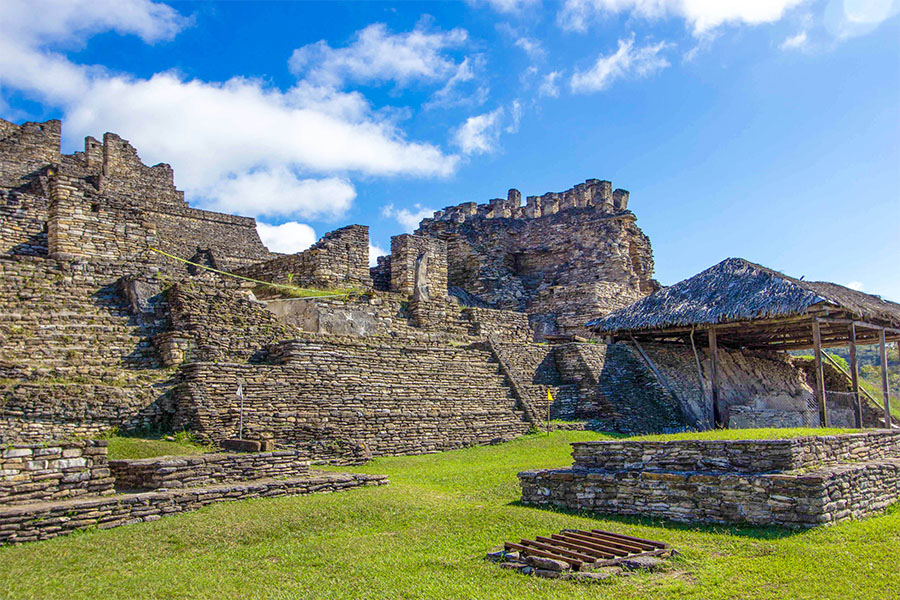 Tour Toniná 1